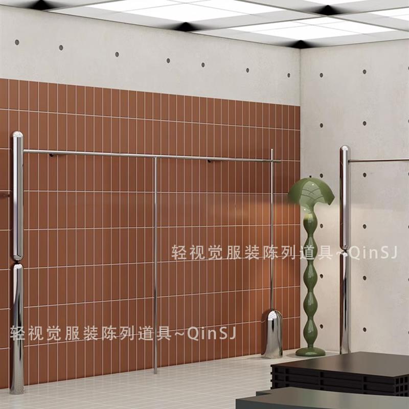 服装店上墙架展示架陈列架挂衣架道具不锈钢圆柱挂架衣买手店货架