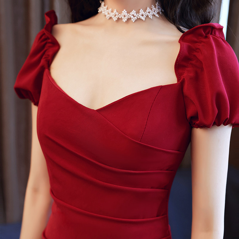 出阁宴订婚礼服平时可穿红色连衣裙结婚敬酒服小个子新娘回门服