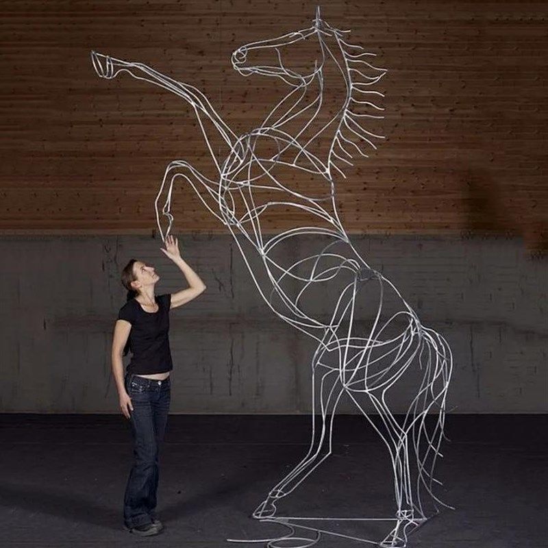 铁艺镂空马雕塑室内会展中心抽象动物摆件酒店别墅庭院美陈装饰品,家居饰品,装饰摆件,淘宝优惠券,粉丝福利购,淘宝优惠卷