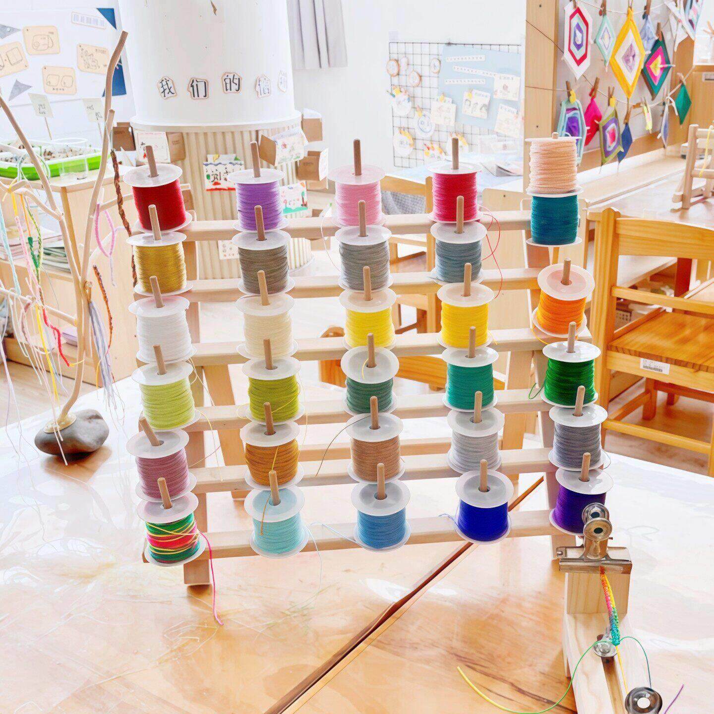 幼儿园编织区展示架环创材料手工毛线收纳架美工区织布装饰品摆件