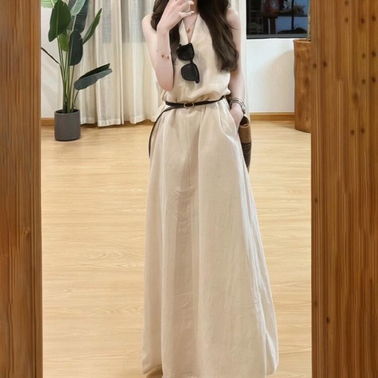 法式v领挂脖无袖背心连衣