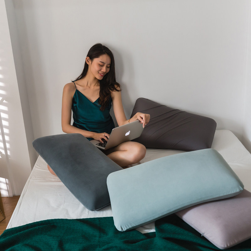 不塌陷不变形记忆棉枕头低枕枕芯护颈椎助睡眠超柔无压枕睡觉专用