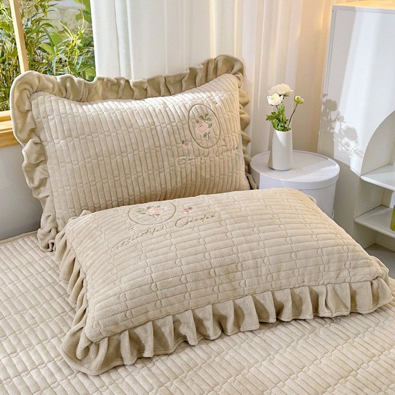 高克重牛奶法兰绒床裙单件高端不掉毛床单加厚夹棉法式蕾丝床围套,床上用品,床裙,淘宝优惠券,粉丝福利购,淘宝优惠卷