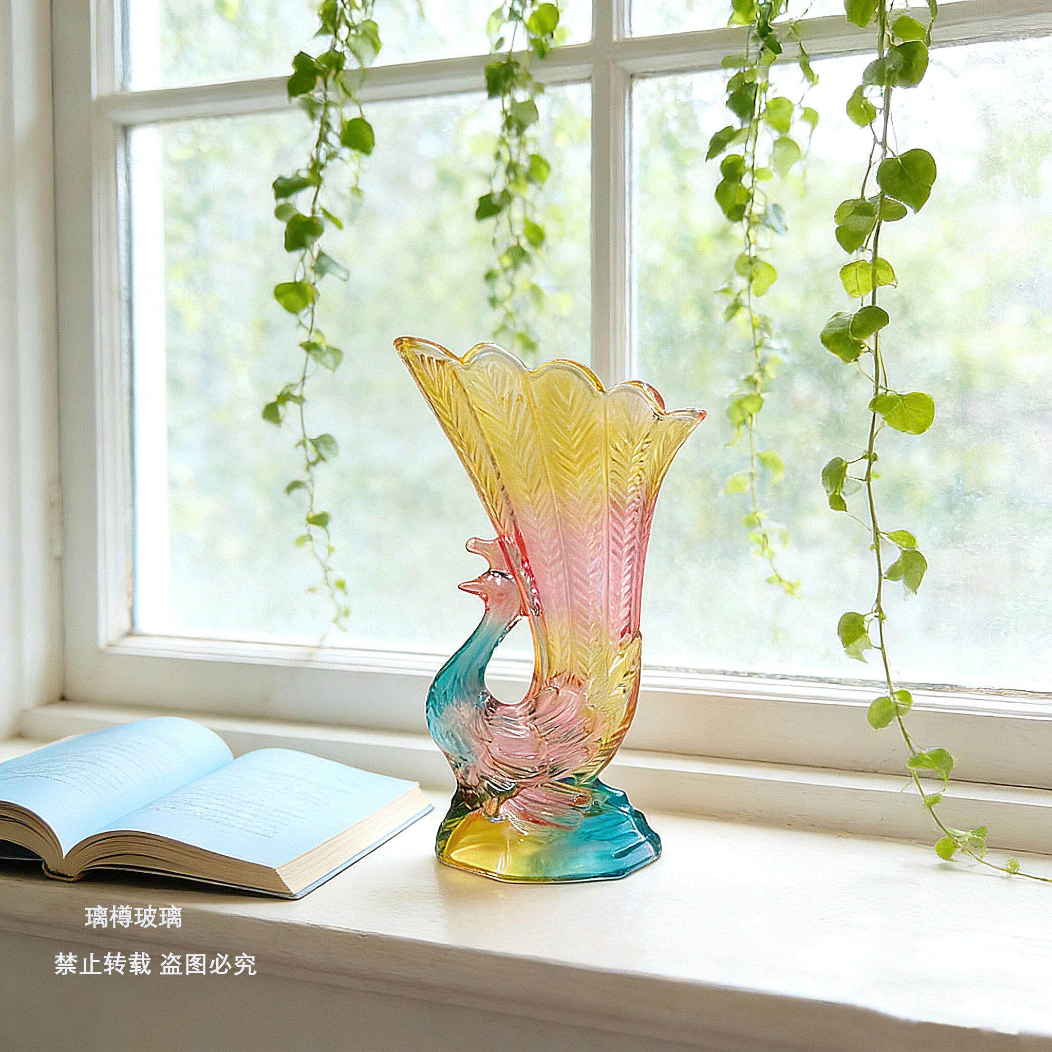 轻奢高级玻璃孔雀造型花瓶渐变色家居装饰新中式乔迁生日送礼优选