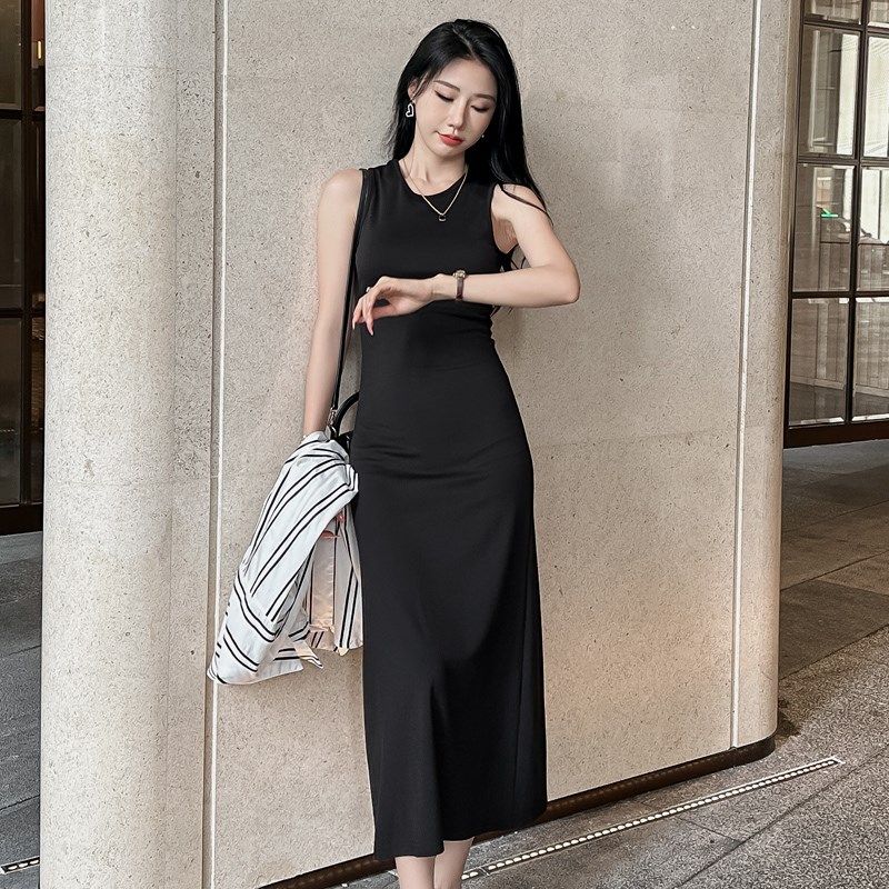 吊带连衣裙女黑色包臀后开叉长裙夏2024新款打底裙长款A字背心裙,女装/女士精品,连衣裙,淘宝优惠券,粉丝福利购,淘宝优惠卷