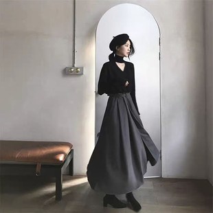 超好看的挂脖针织衫黑色内搭毛衣时髦时尚洋气打底衫女秋冬高级感