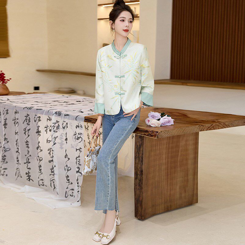 新中式轻国风唐装外套女春季2024新款女装高级感气质短款旗袍上衣