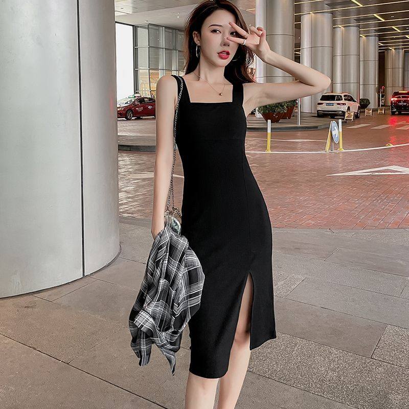 宽吊带连衣裙女2022春季内搭裙子性感开叉小黑裙修身显瘦吊带裙夏,女装/女士精品,连衣裙,淘宝优惠券,粉丝福利购,淘宝优惠卷