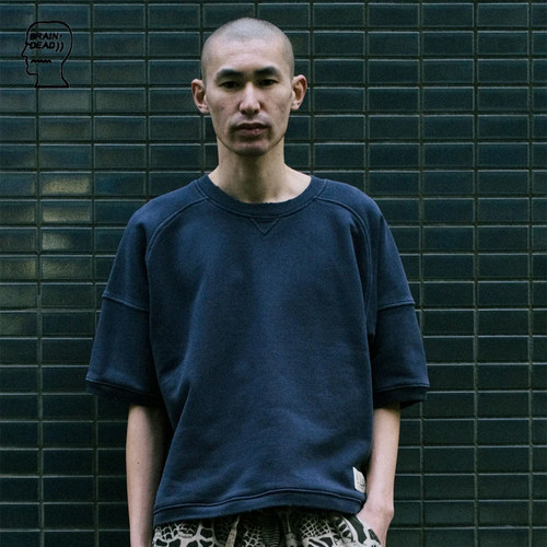 脑逝落肩宽松短袖纯棉T恤