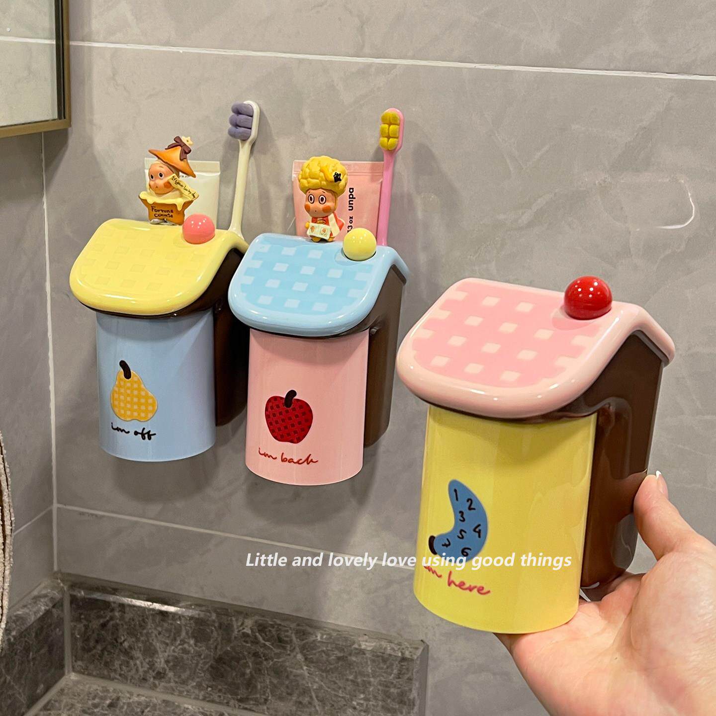 牙刷置物架壁挂式免打孔家用2026新款电动牙刷漱口杯收纳架