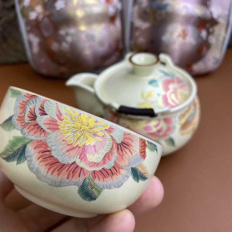W888青花花卉陶瓷茶具套装家用复古功夫茶泡茶壶一壶三杯
