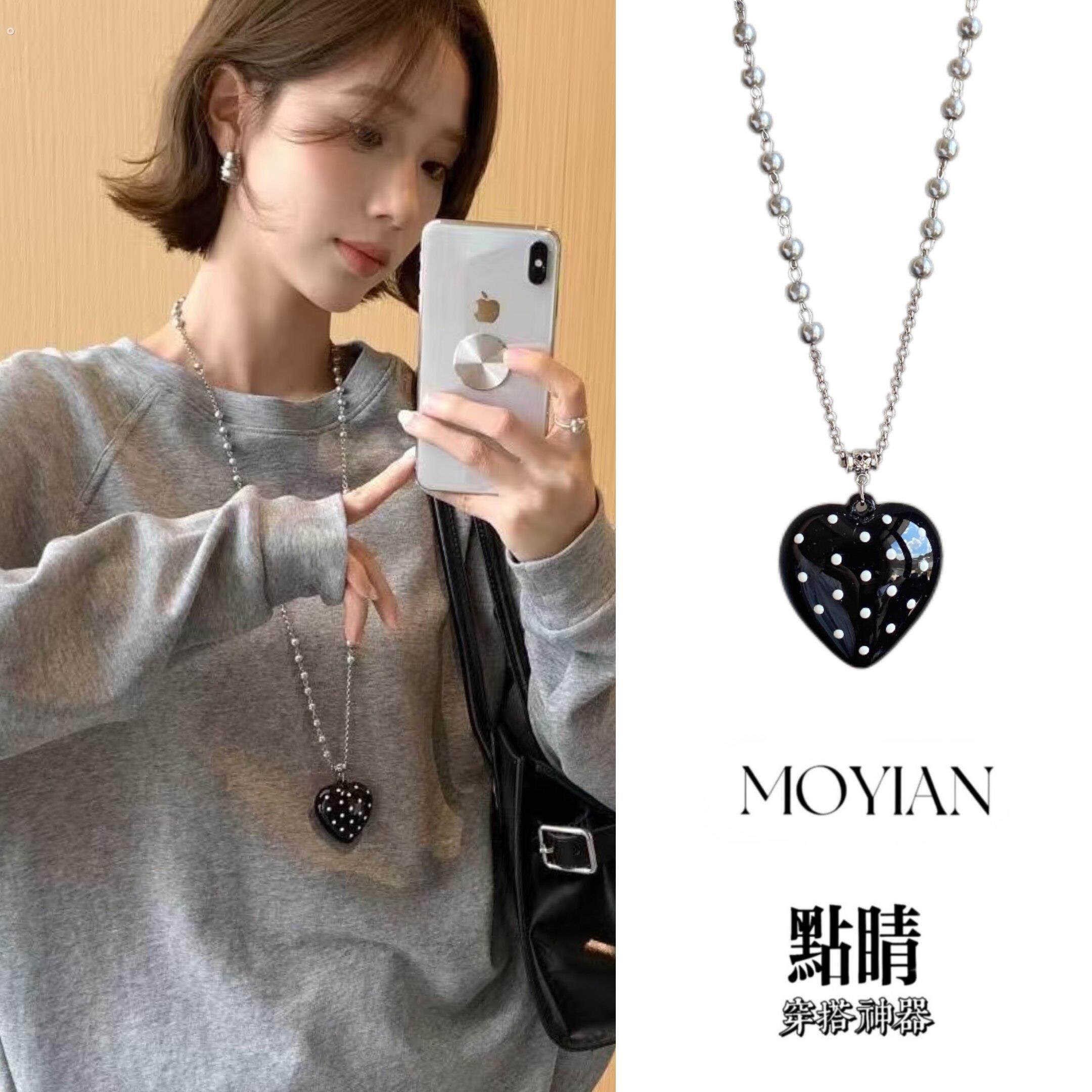 韩版黑色波点爱心吊坠编织绳项链小众设计高级感长款毛衣链甜酷风