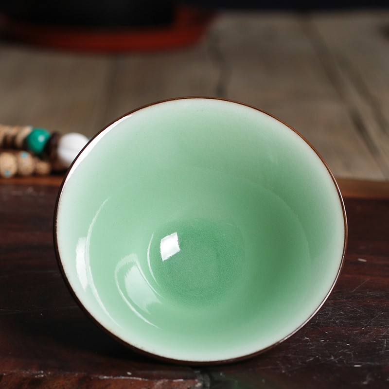 龙泉青瓷主人杯个人单杯弟窑陶瓷品茗杯手工功夫茶具普洱茶杯子盏