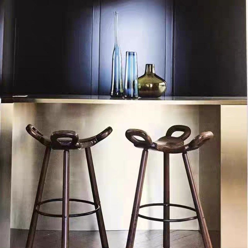 实木吧台凳中古风设计师创意西班牙高脚凳民宿家用休闲三脚岛台椅,住宅家具,家用高脚椅,淘宝优惠券,粉丝福利购,淘宝优惠卷