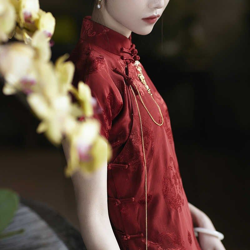 延绪红色古法旗袍敬酒服一片式小个子新娘中式婚礼订婚礼服连衣裙