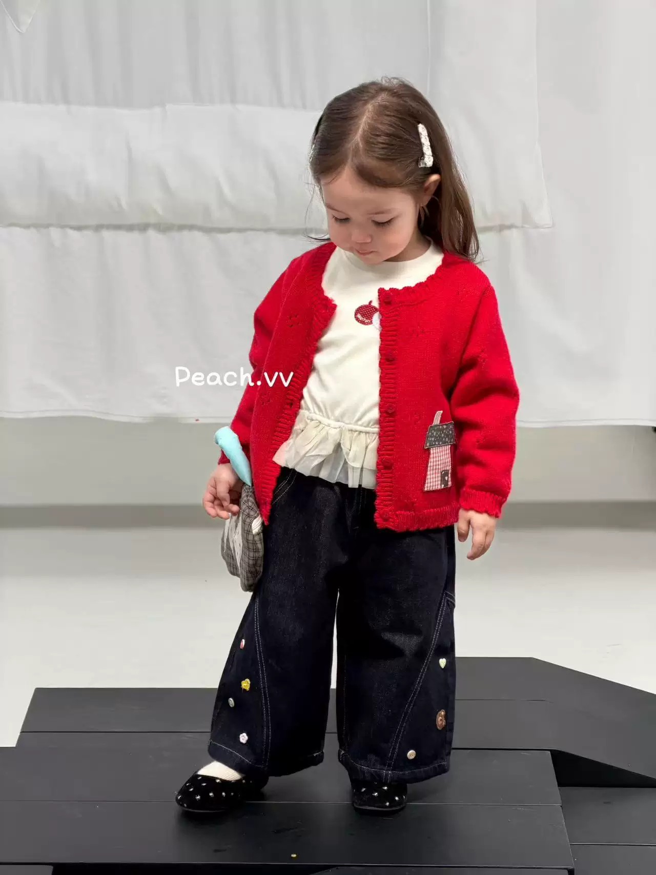 毛桃红色针织衫年服秋款女宝洋气外出开衫套装韩系法式复古北欧风