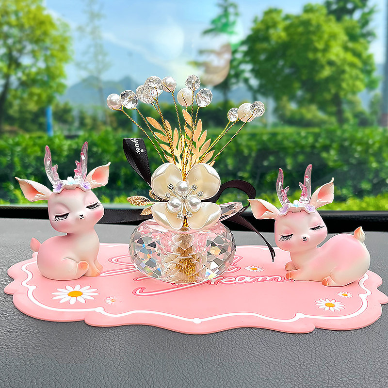 一路平安鹿汽车内饰用品高档车载车上装饰品摆件女士2023新款小鹿,汽车用品/电子/清洗/改装,摆件,淘宝优惠券,粉丝福利购,淘宝优惠卷