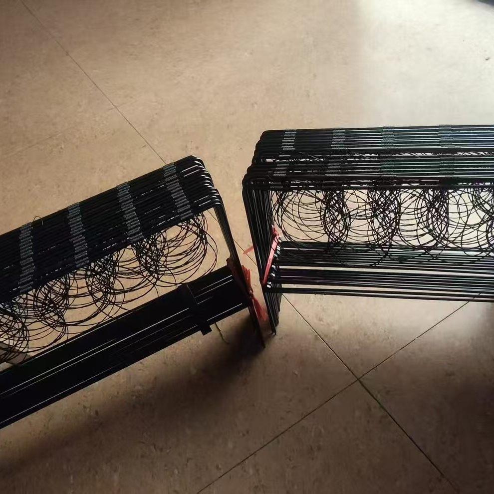 加粗折叠狗笼铁笼室内小型犬狗笼子运输笼大型犬狗窝宠物笼子猫笼