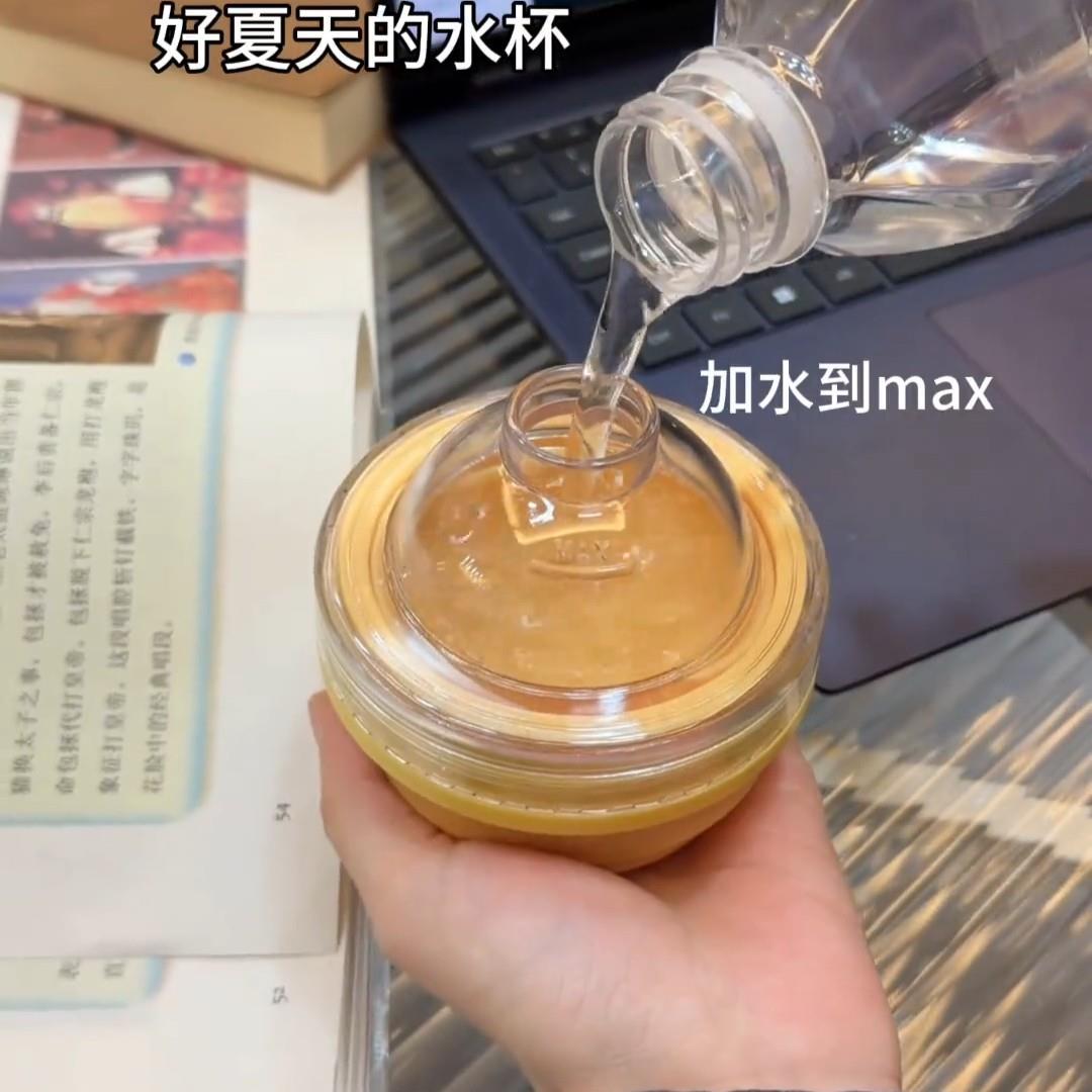 便携折叠冰球杯自带吸管硅胶食品级制冰杯模具夏季外出随手杯