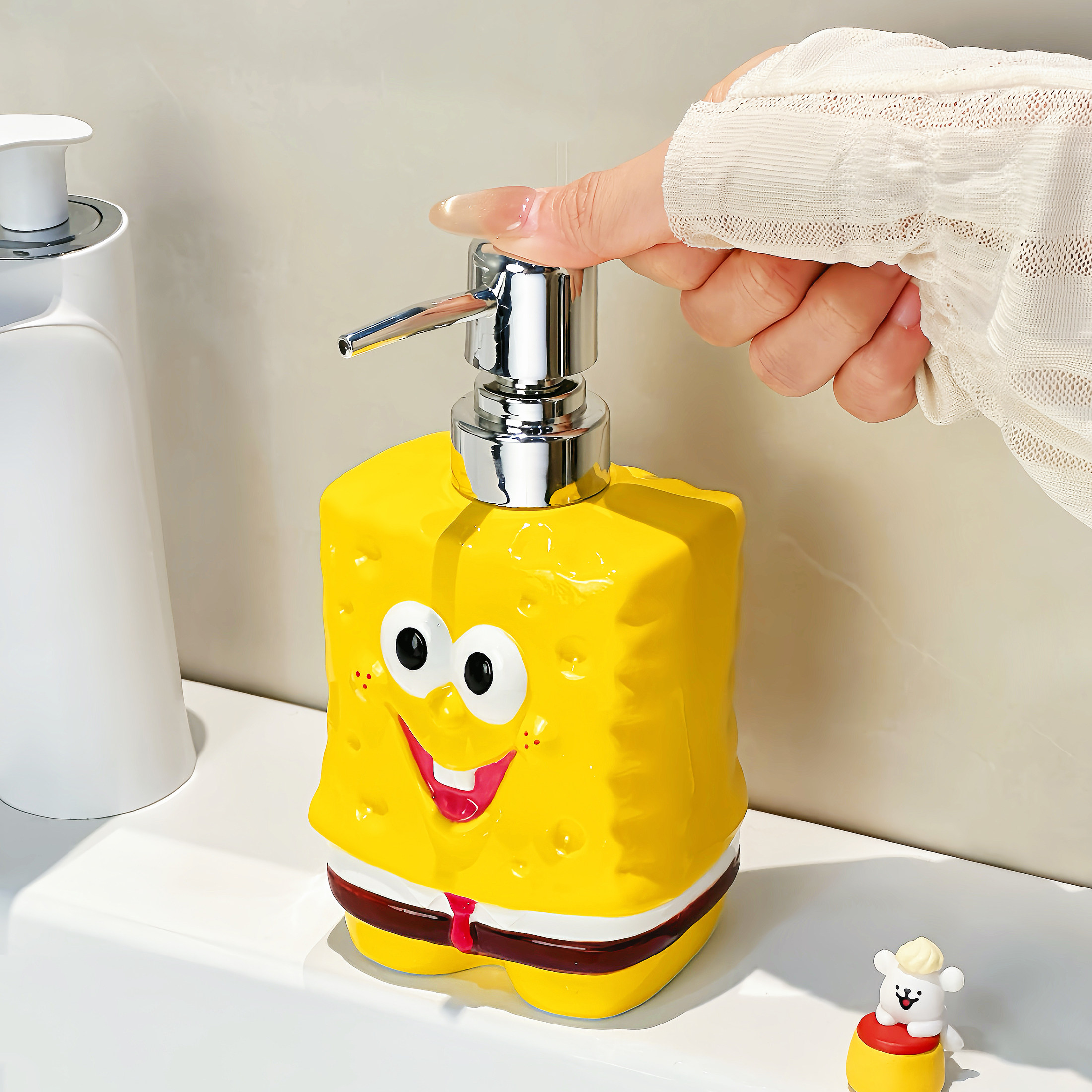 海绵宝宝卡通乳液器可爱按压式洗手液分装瓶创意家用陶瓷空瓶子,家庭/个人清洁工具,乳液器,淘宝优惠券,粉丝福利购,淘宝优惠卷