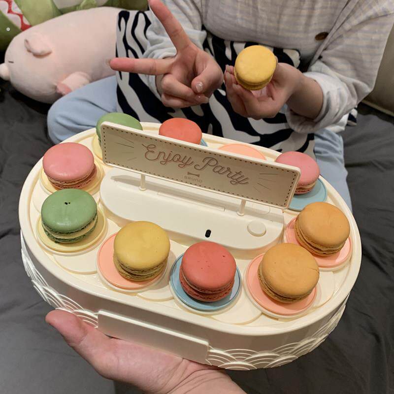 自动旋转甜品机旋转木马蛋糕台回转寿司机生日聚会蛋糕架可爱