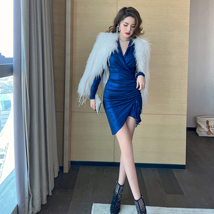蓝色轻奢连衣裙短款长袖名媛2022新款秋冬气质显瘦又a又飒裙子女