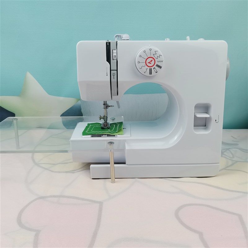 全自动多功能锁边缝纫机家用小型台式裁缝机补衣机电动脚踏缝衣机,居家布艺,缝纫机,淘宝优惠券,粉丝福利购,淘宝优惠卷