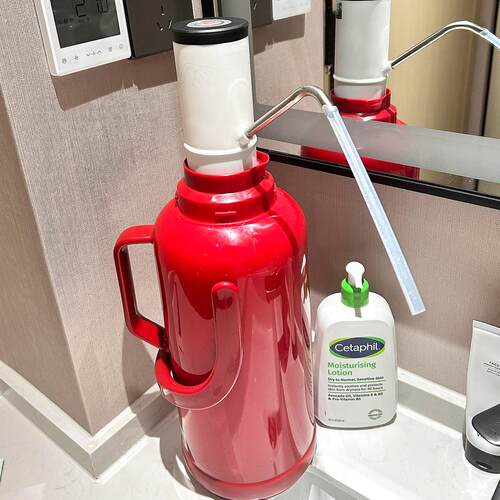 暖瓶电动抽水器家用宿舍洗头刷牙洗脸神器坐月子暖水瓶自动压水器