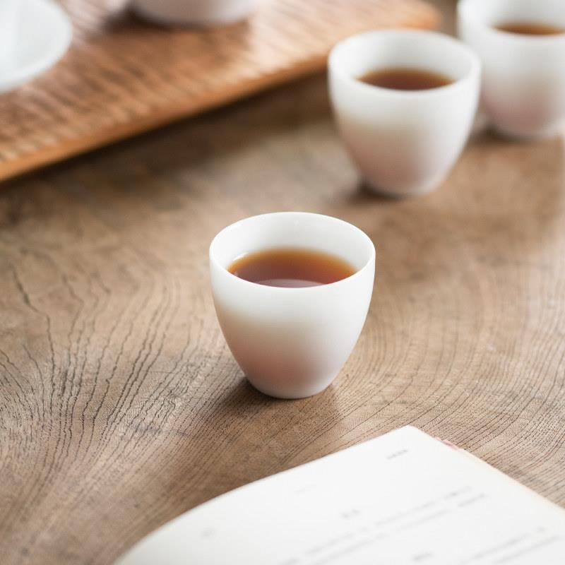 白瓷冰种玉瓷茶杯冰清玉瓷功夫茶具主人杯德化陶瓷品茗杯透亮细腻