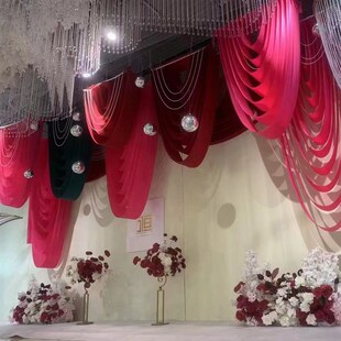 婚礼新款吊顶波浪弧形牛奶丝弹力布婚礼堂吊顶布行云流水布幔造型