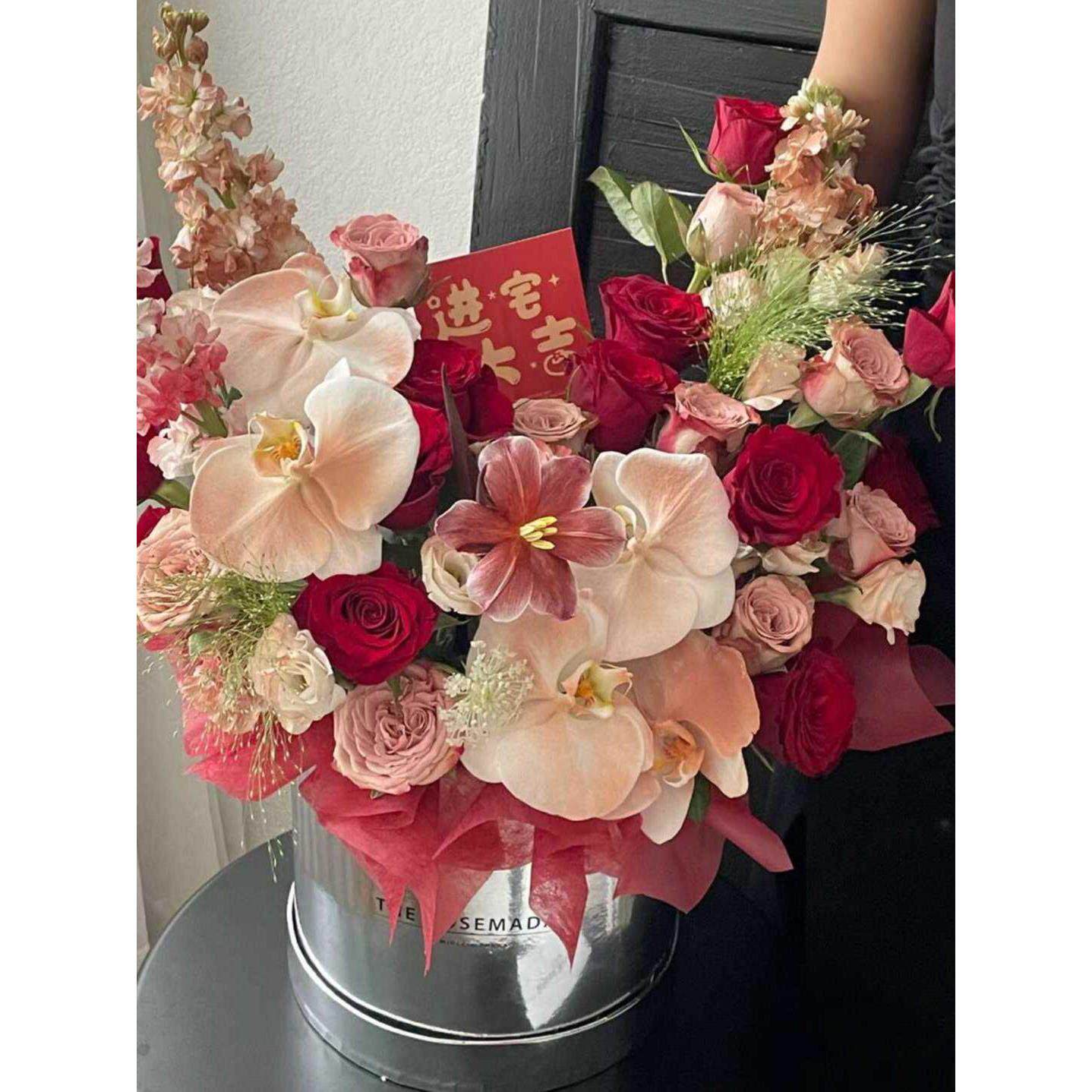 全国乔迁搬家开业全国卡布奇诺混搭抱抱桶花束鲜花速递同城深圳店