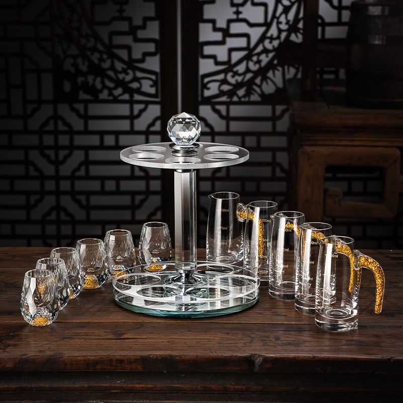 高级感白酒杯架子置物轻奢高档烈酒杯倒挂收纳水晶展示架摆件托盘