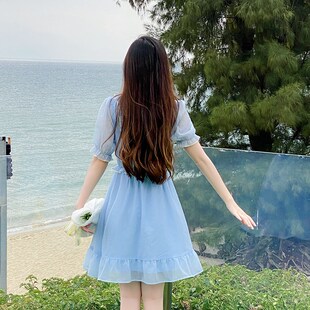 茶歇三亚海边渡假仙气连衣裙女夏蓝色沙滩裙木耳荷叶边雪纺仙女裙