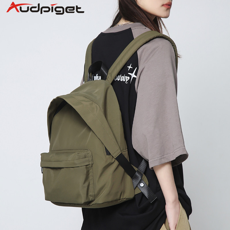 登山包女轻便户外书包女大学生爬山徒步旅行小揹包女款旅游双肩包