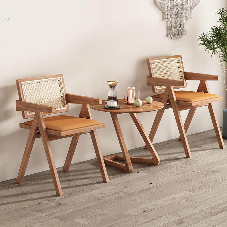 乡村复古实木餐桌椅组合家用简约现代藤编圆桌小户型橡胶木饭桌子