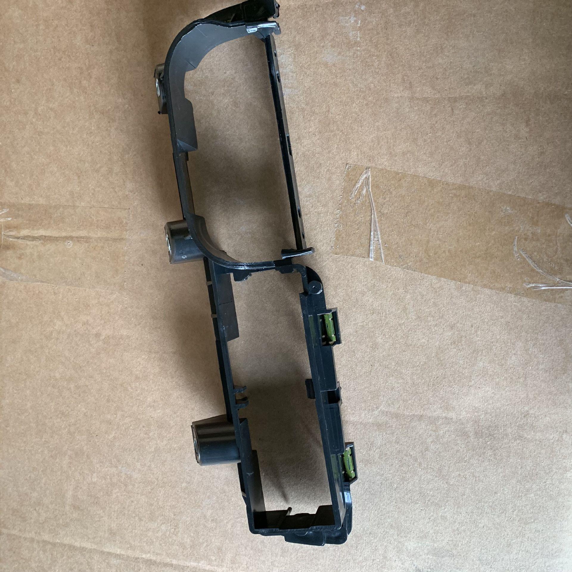 01-08款宝来捷达主驾驶内拉手底座升降器底座支架1J1867179A