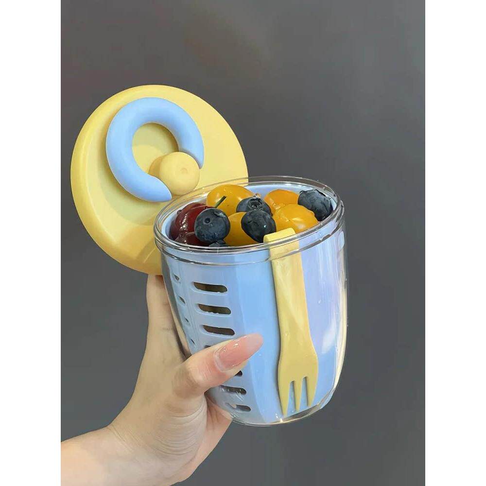 自带手柄和小叉子！！出门的时候很方便！便携式水果杯