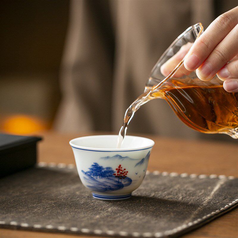 青花瓷手绘茶杯6只套装釉下彩陶瓷主人杯品茗杯礼盒伴手送礼茶具