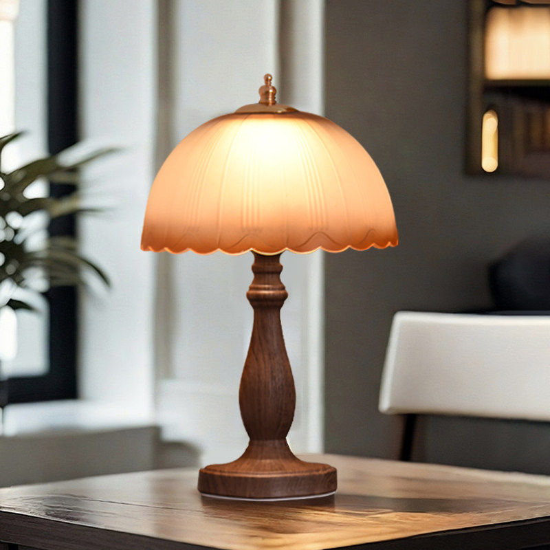 中古台灯侘寂风台灯卧室床头灯复古高级感胡桃木色氛围美式小夜灯