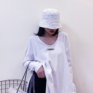 大u领锁骨白体t恤女长袖宽松v领大码白色加绒打底衫中长款上衣冬