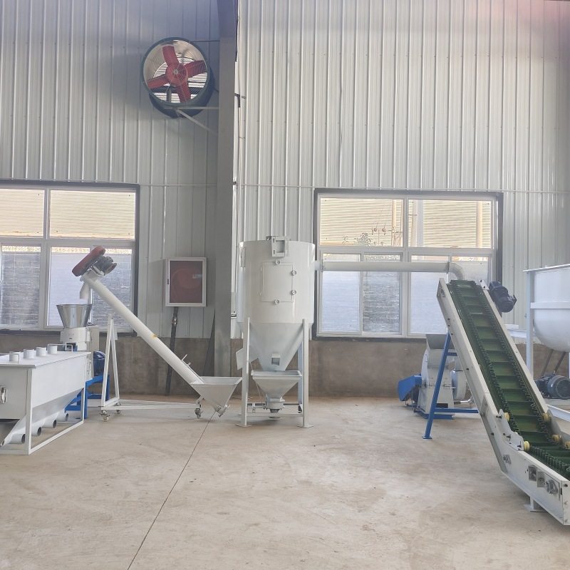 农场养殖饲料颗粒机 秸秆苜蓿草粉碎加工饲料机 艾草茶叶造粒机,机械设备,粉碎机,淘宝优惠券,粉丝福利购,淘宝优惠卷