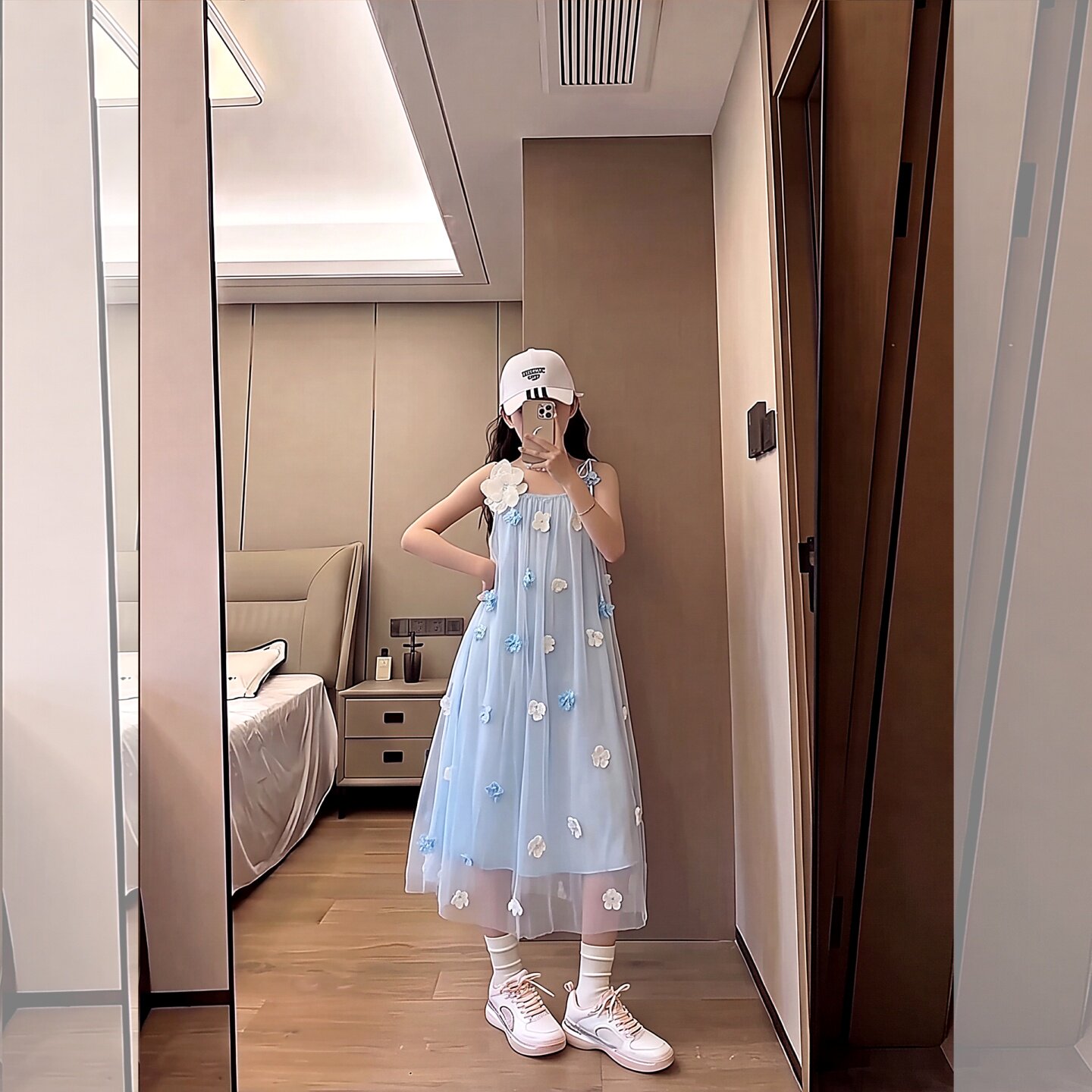 女童夏季吊带连衣裙2025儿童韩范