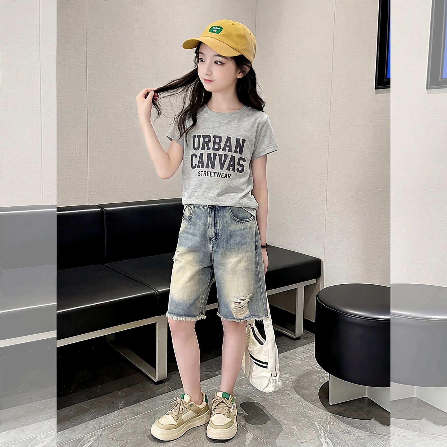 女童夏季街头休闲风短袖T恤牛仔1