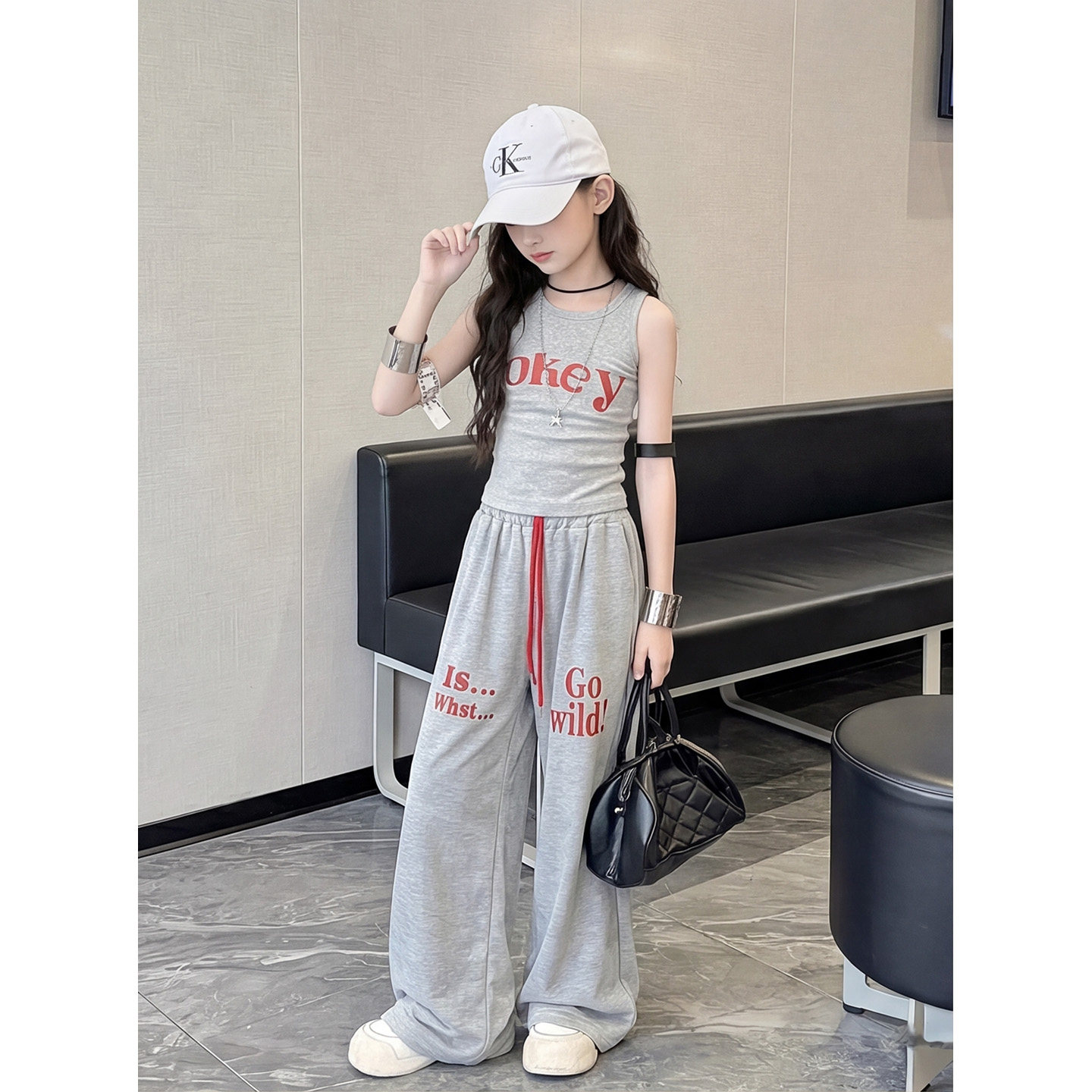 夏装女童背心外穿美式辣妹风字母夏季薄款女孩吊带上衣时尚爵士舞