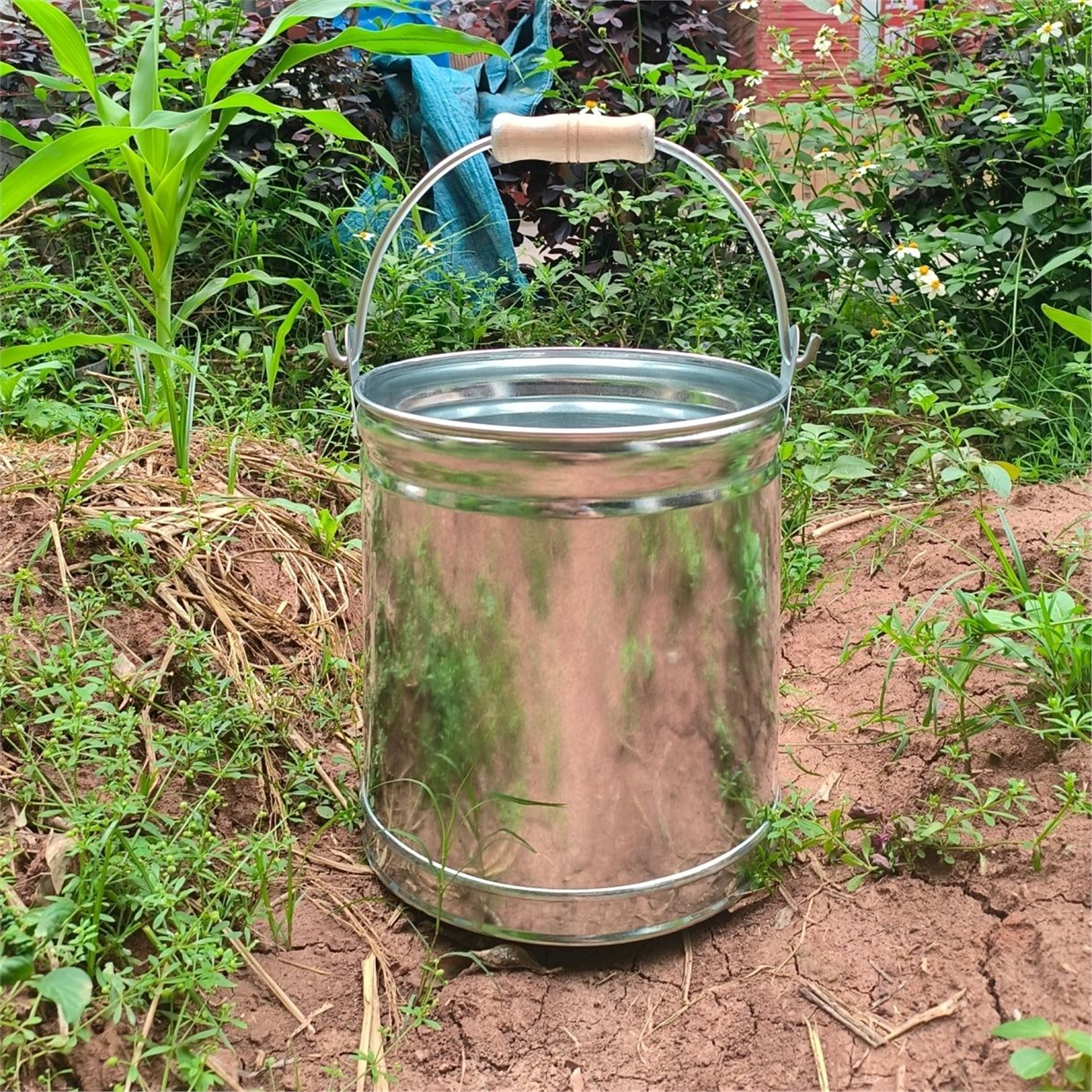 加厚家用老式水桶款圆形铁