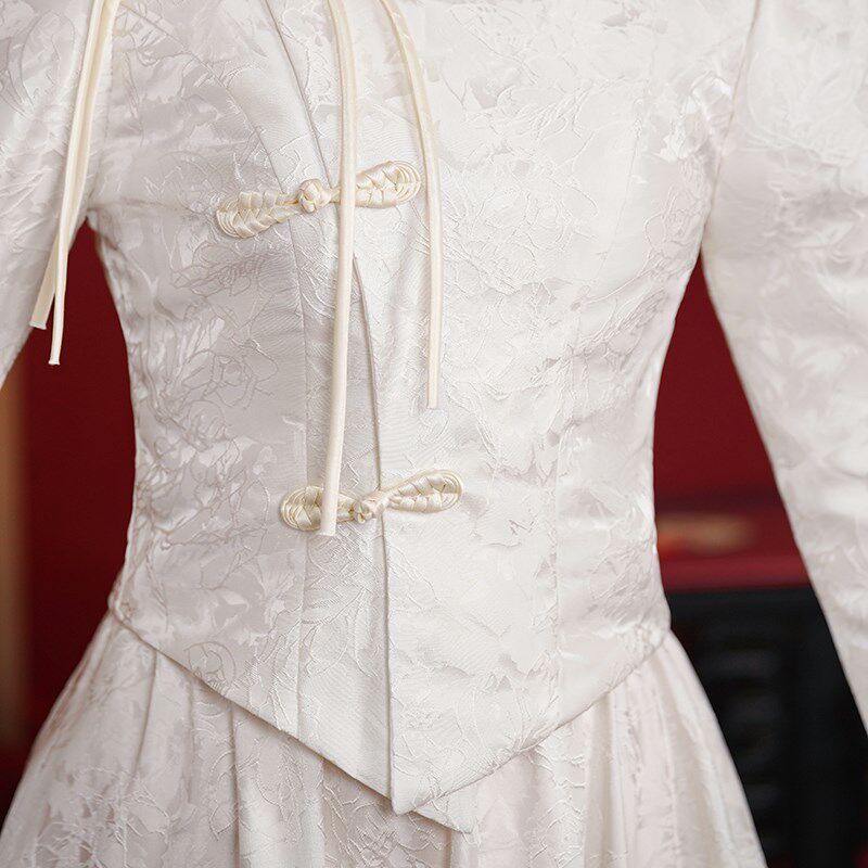 白色旗袍订婚连衣裙日常平时可穿领证登记礼服裙女白裙新款两件套