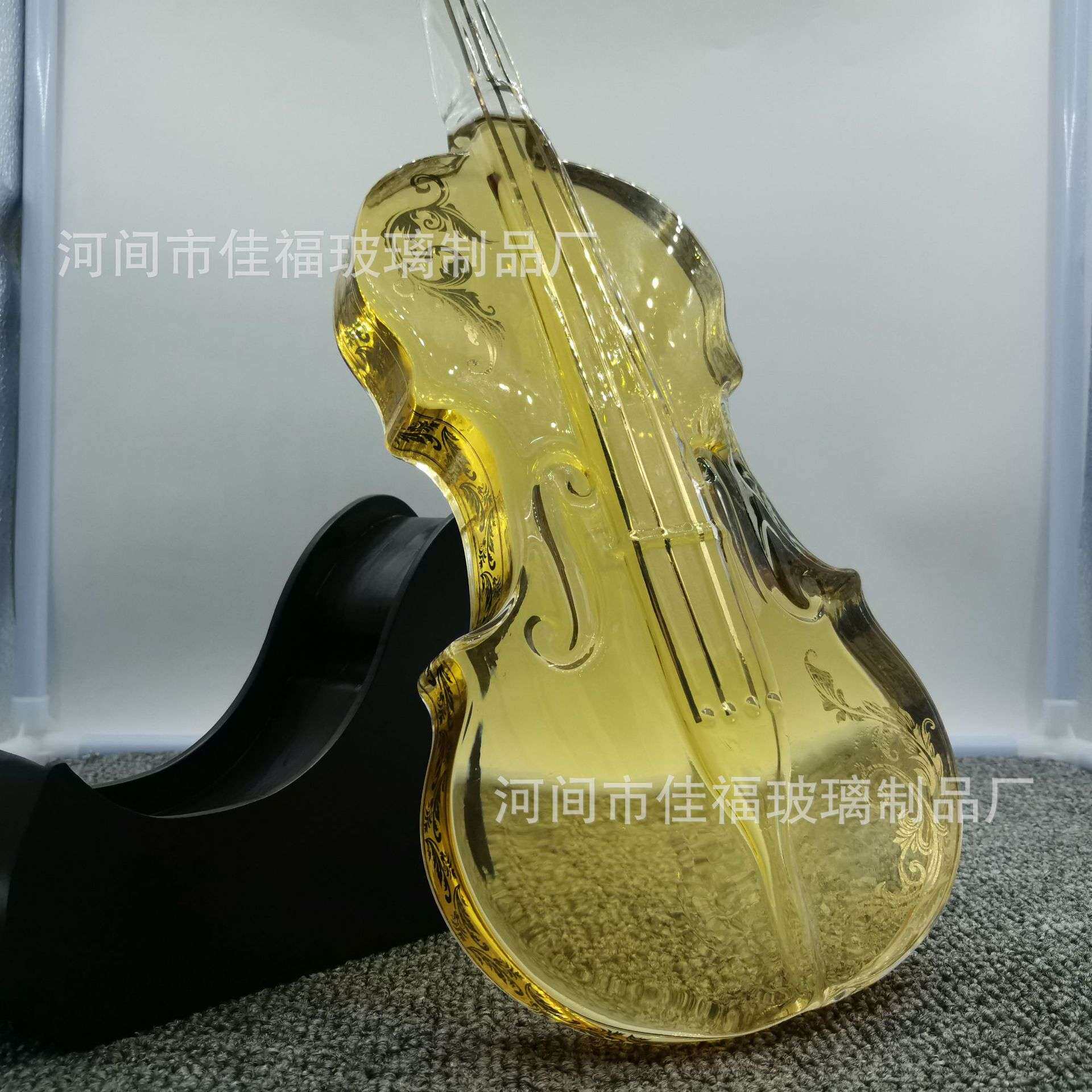 工艺酒瓶小提琴玻璃酒瓶乐器小提琴空心造型高硼玻璃酒瓶醒酒器
