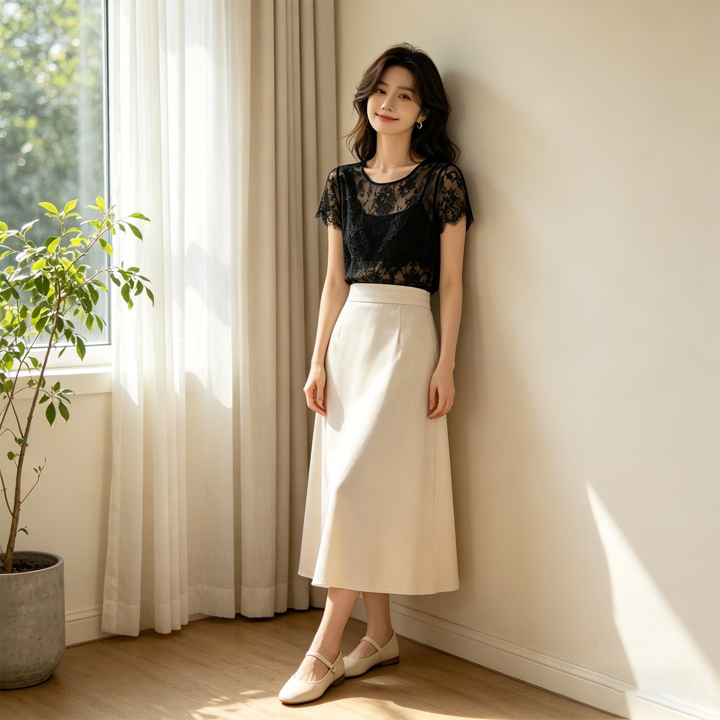 法式浪漫温柔风蕾丝短袖上衣女镂空蕾丝衫夏季高级感显瘦减龄女装