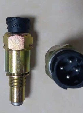 徐工吊车配件 里程表传感器 25k 20b 16d等车型 里程表感应器