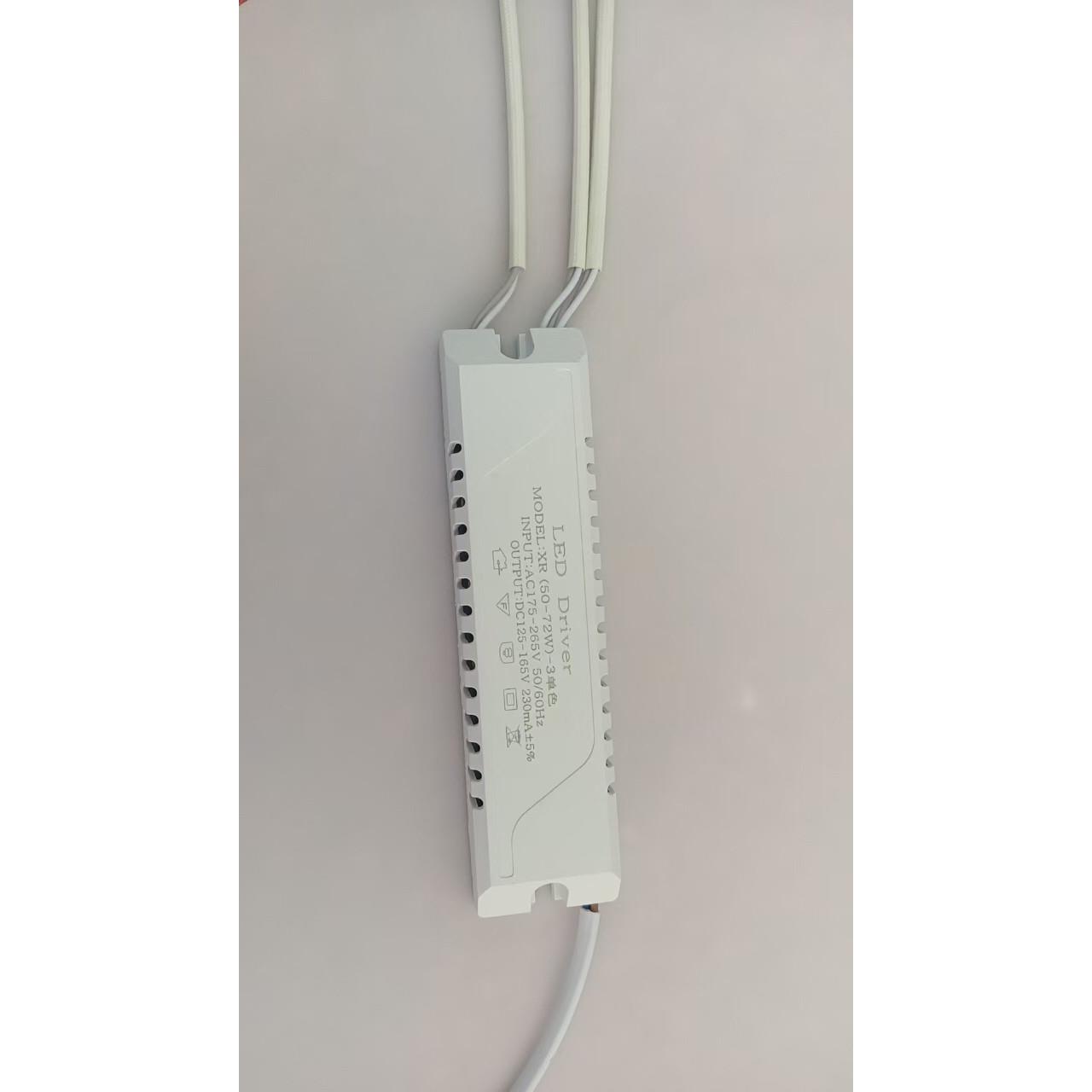 led恒流驱动电源单色白光大客厅吸顶灯具镇流器XR50-72w三路输出
